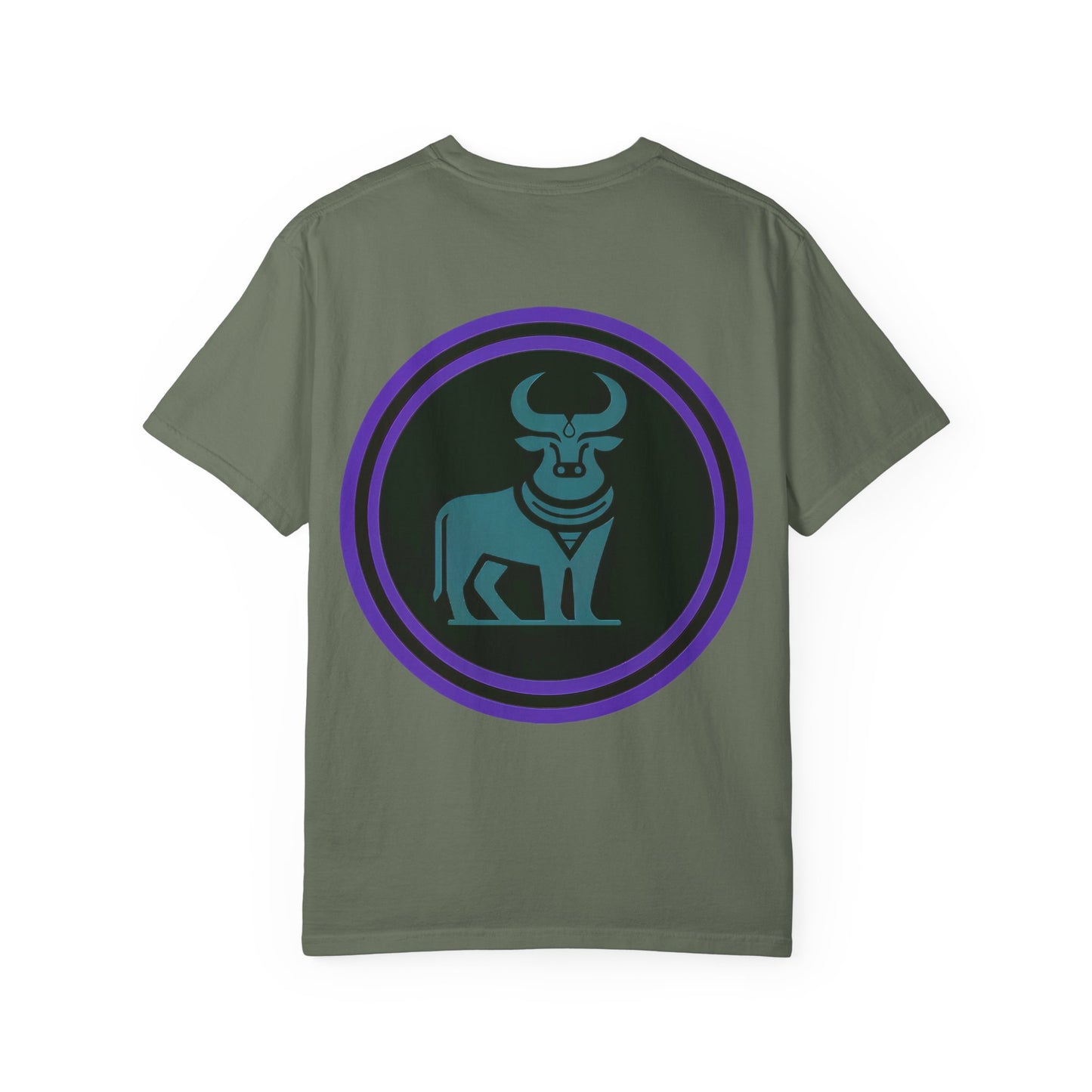 FISH BONE AND BULLS T-Shirt - Vintage Unisex Garment-Dyed Tee