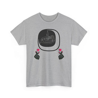 qatar pride tee,qatar love tee,qatar in heart tee