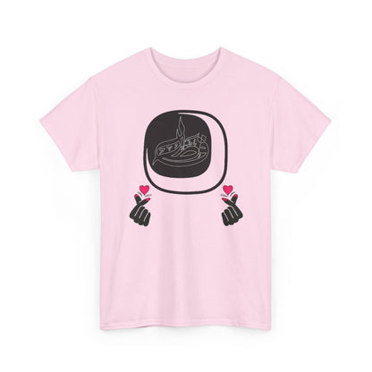 qatar pride tee,qatar love tee,qatar in heart tee