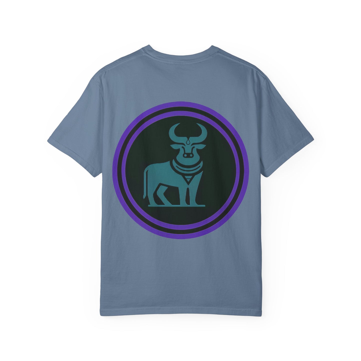 FISH BONE AND BULLS T-Shirt - Vintage Unisex Garment-Dyed Tee