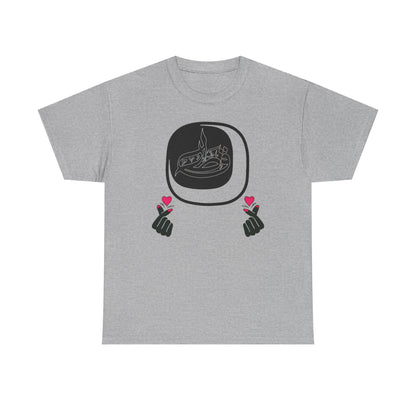 qatar pride tee,qatar love tee,qatar in heart tee