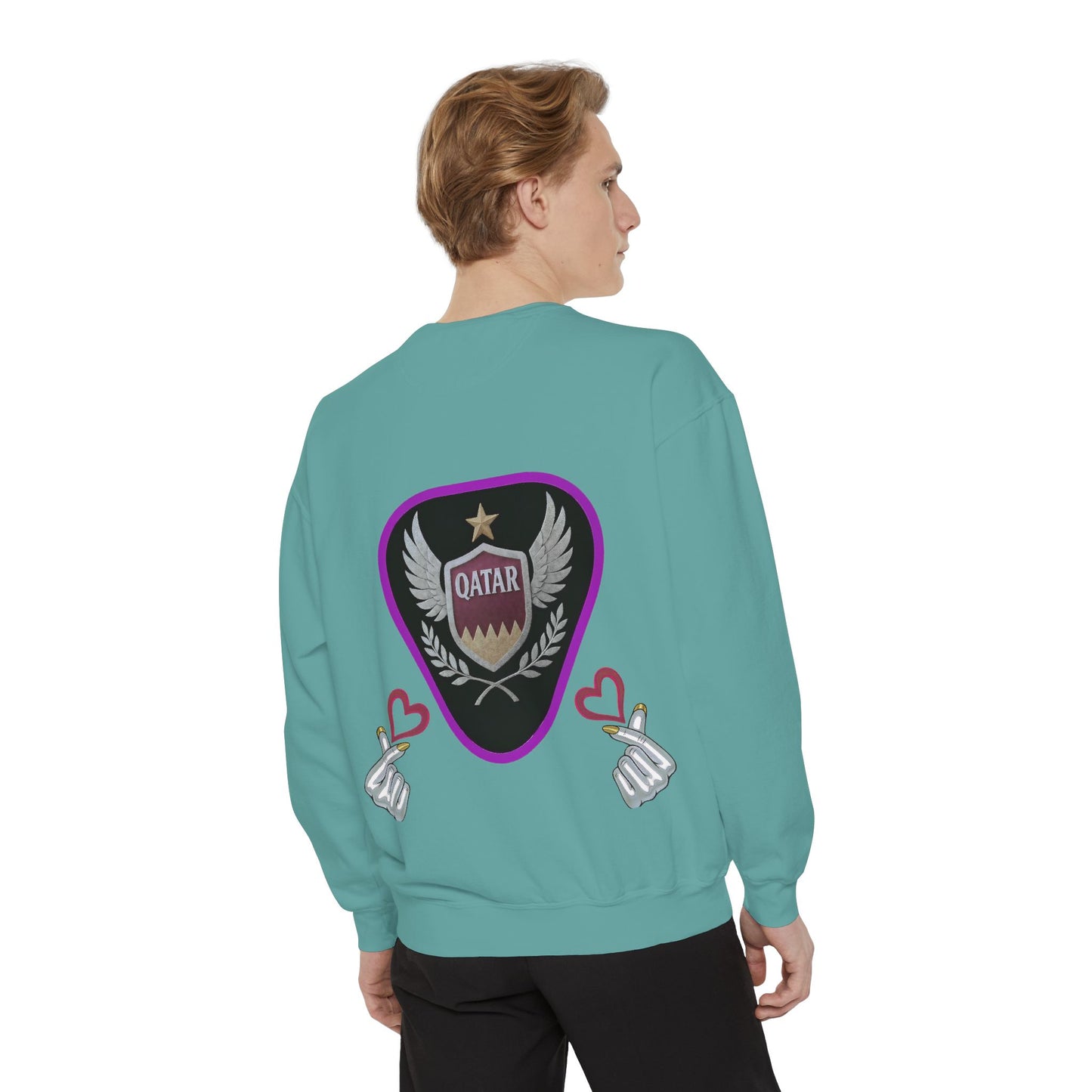Qatar-Inspired Unisex Sweatshirt, Cozy Gift for Sports Fans, Stylish Casualwear, Travel Apparel, Souvenir from Qatar